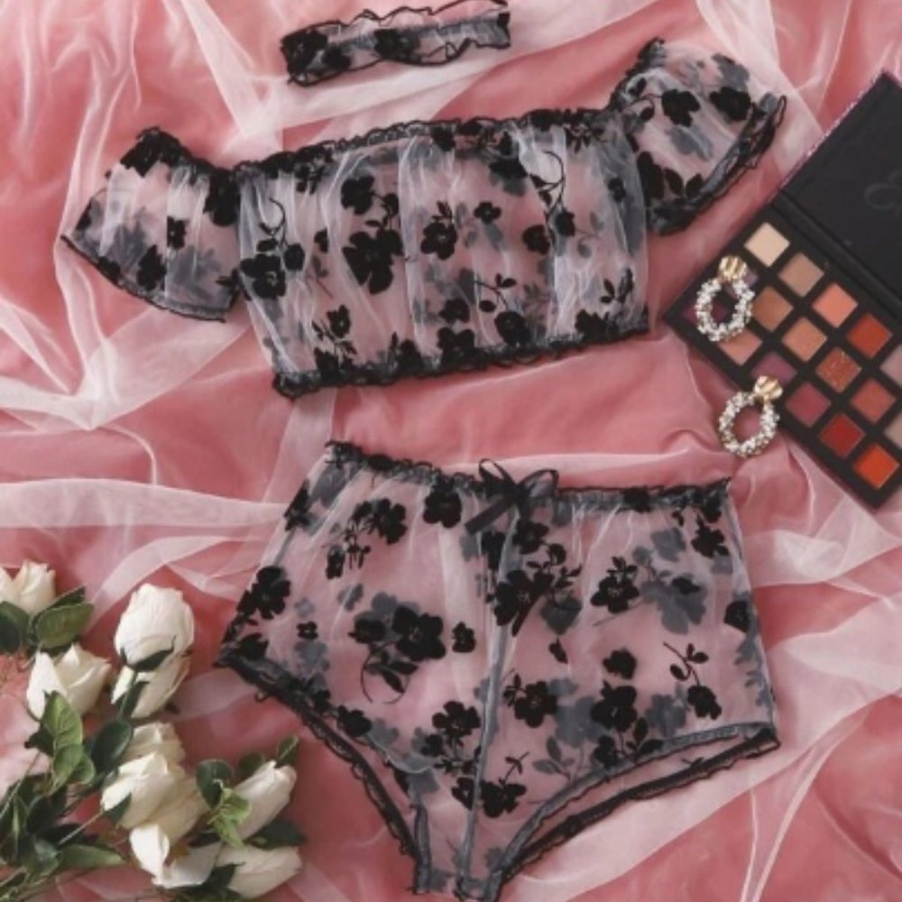 Sparrow Floral Mesh Lingerie Set & Choker
